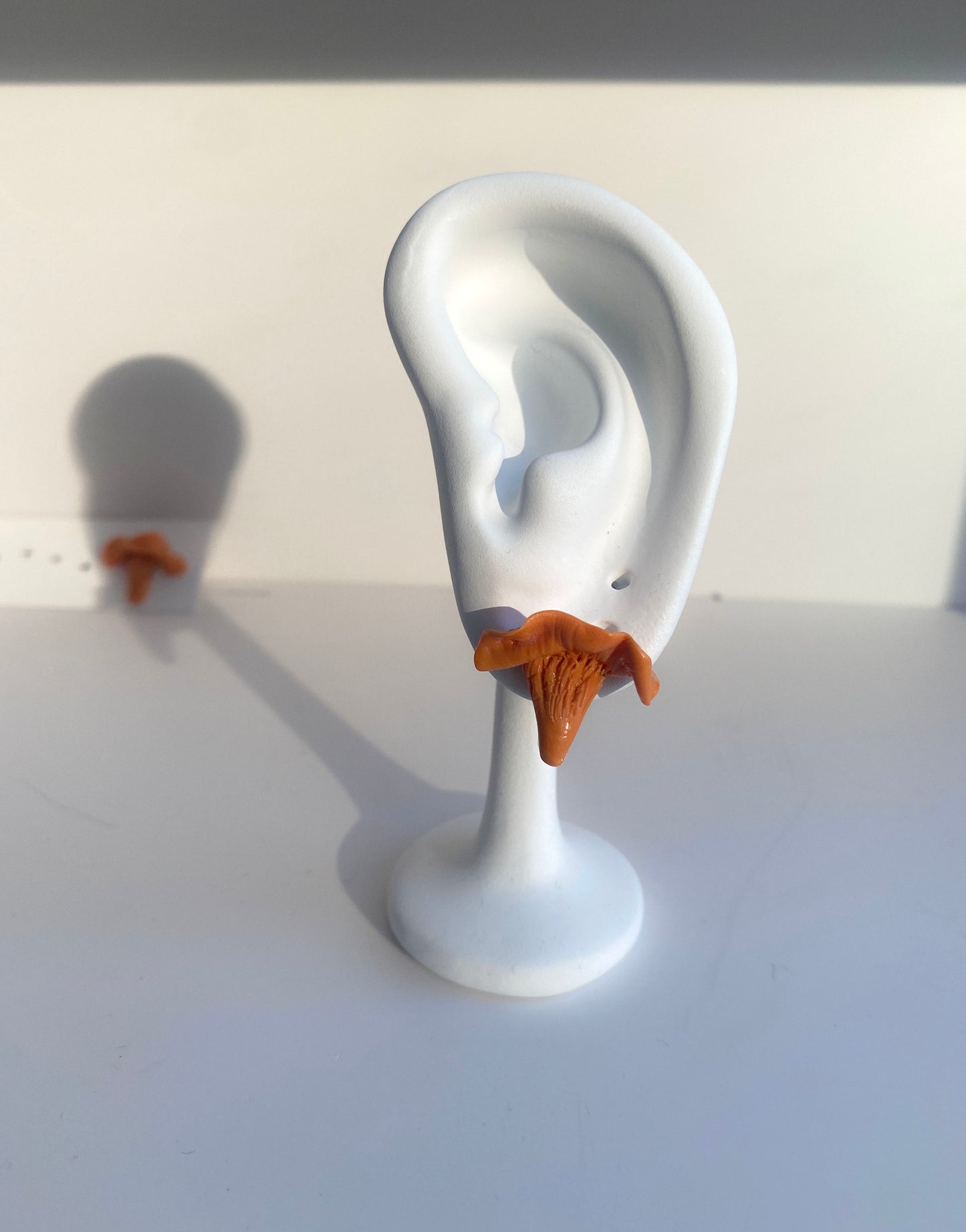 Rankų darbo auskarai „Voveraitės”