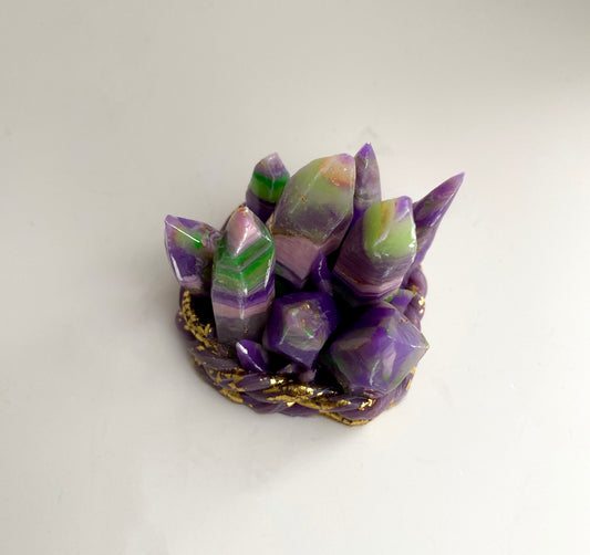 Dekoratyviniai kristalai iš polimerinio molio