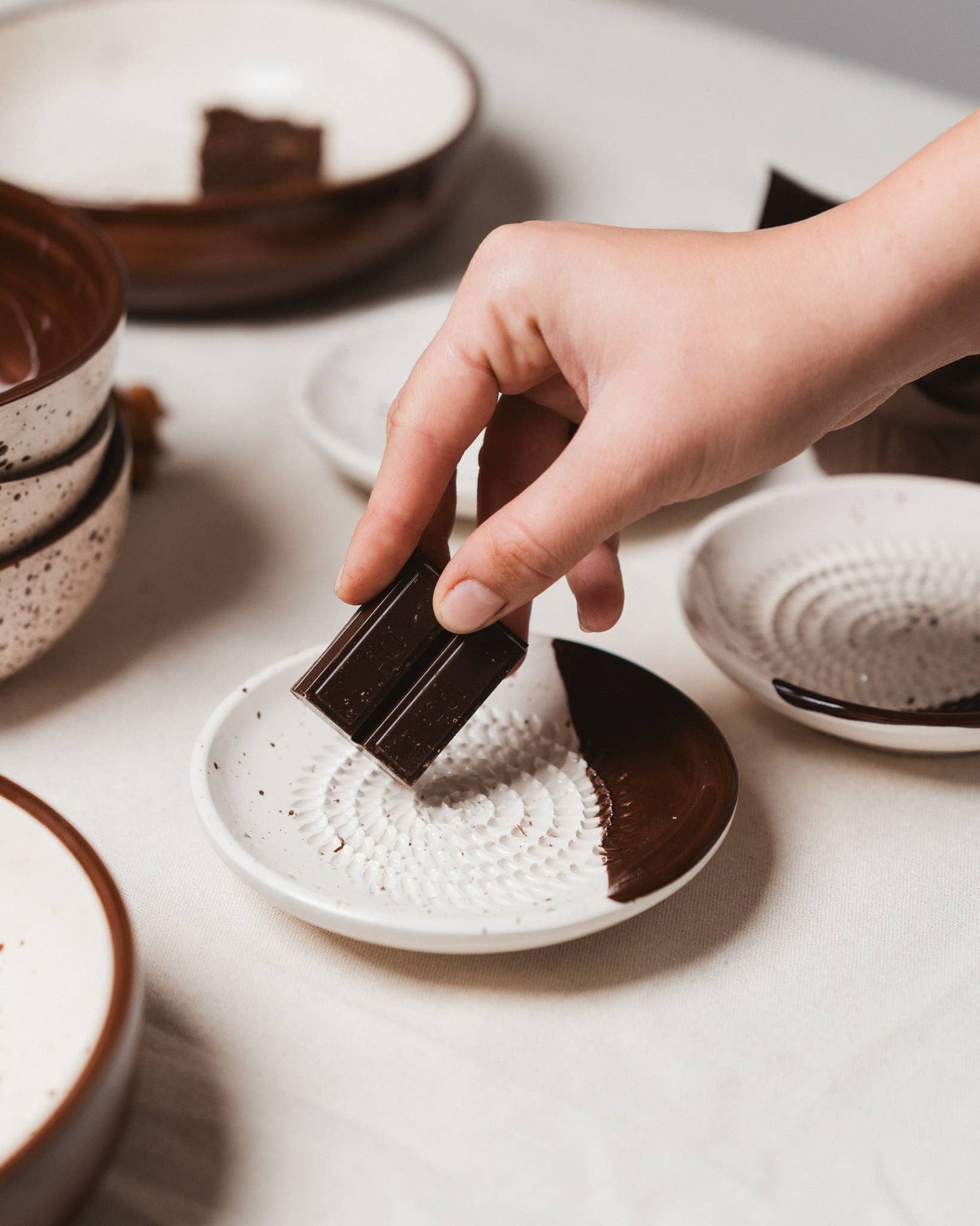 Maža keraminė česnako trintuvė / Brownie: su dovanų pakuote