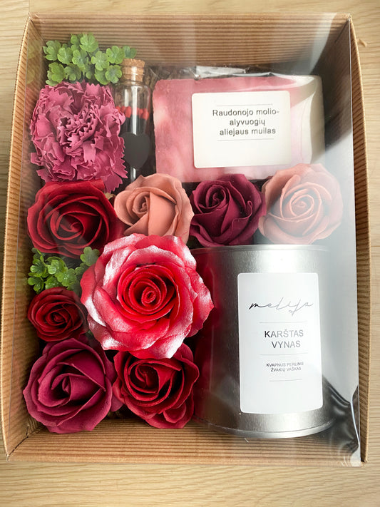 „Karštas Vynas“ dovanų rinkinys