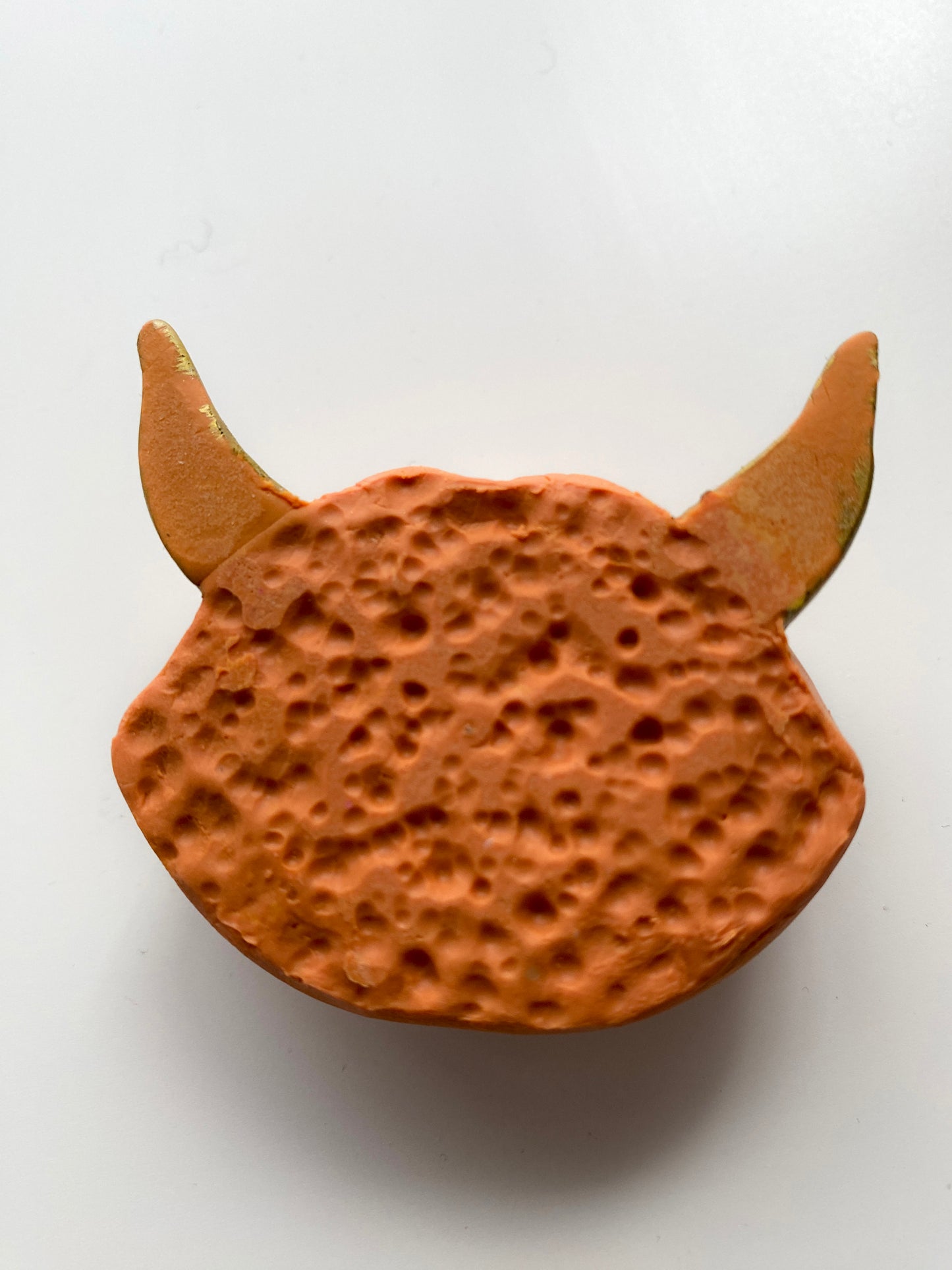 Lūpų formos smilkalinė