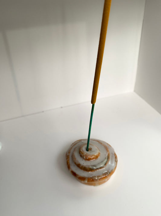 Smilkalinė cinamoninė bandelė