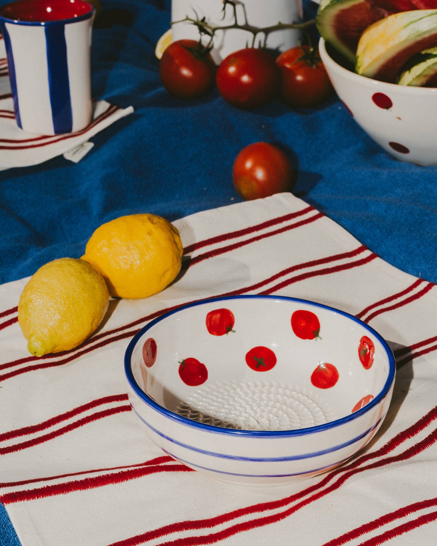 Vidutinio dydžio keraminė maisto trintuvė /  Pomodoro: be dovanų pakuotės