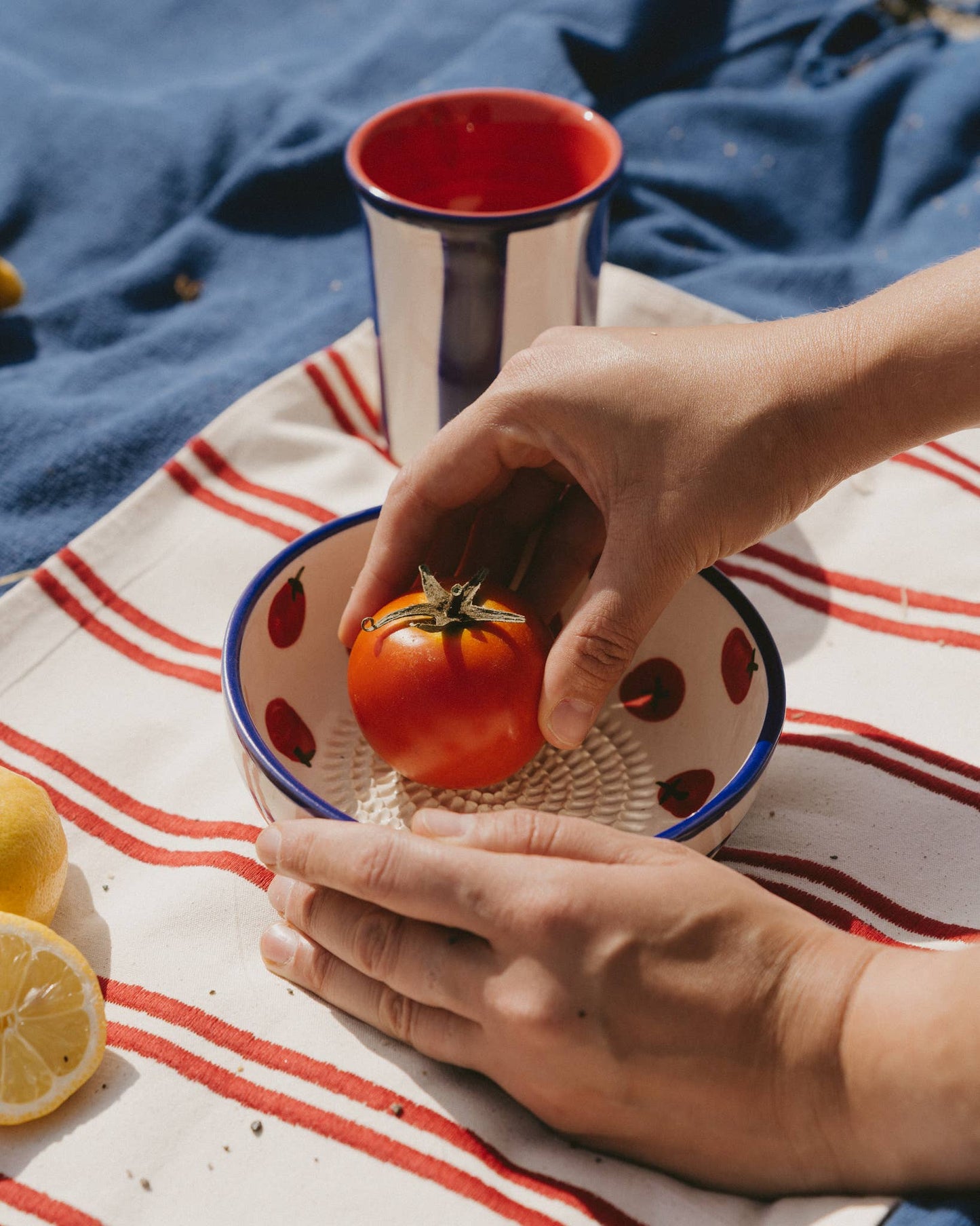 Vidutinio dydžio keraminė maisto trintuvė /  Pomodoro: be dovanų pakuotės