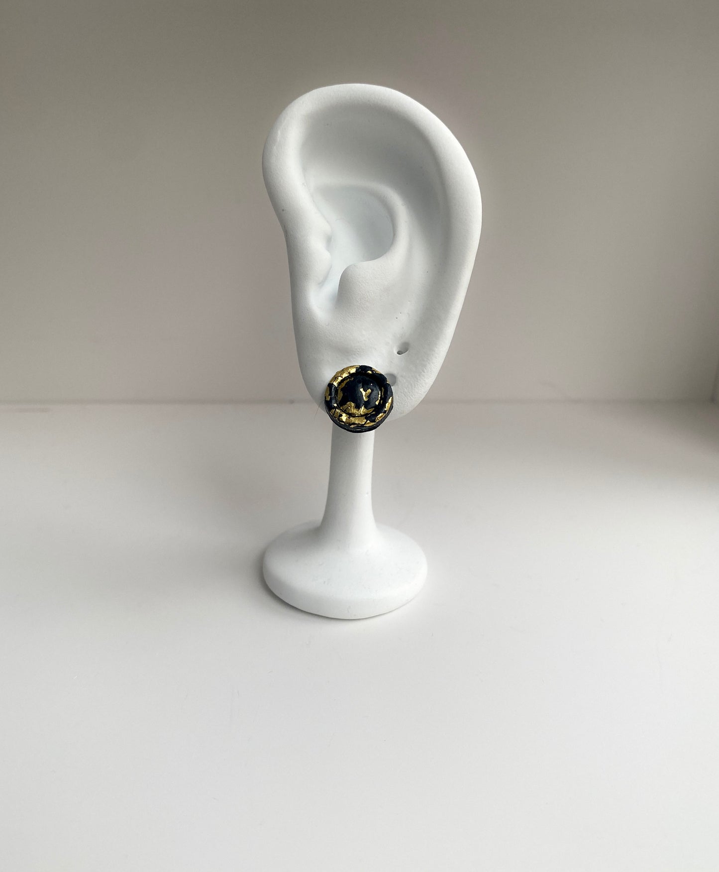 Rankų darbo auskarai ''Auksas''