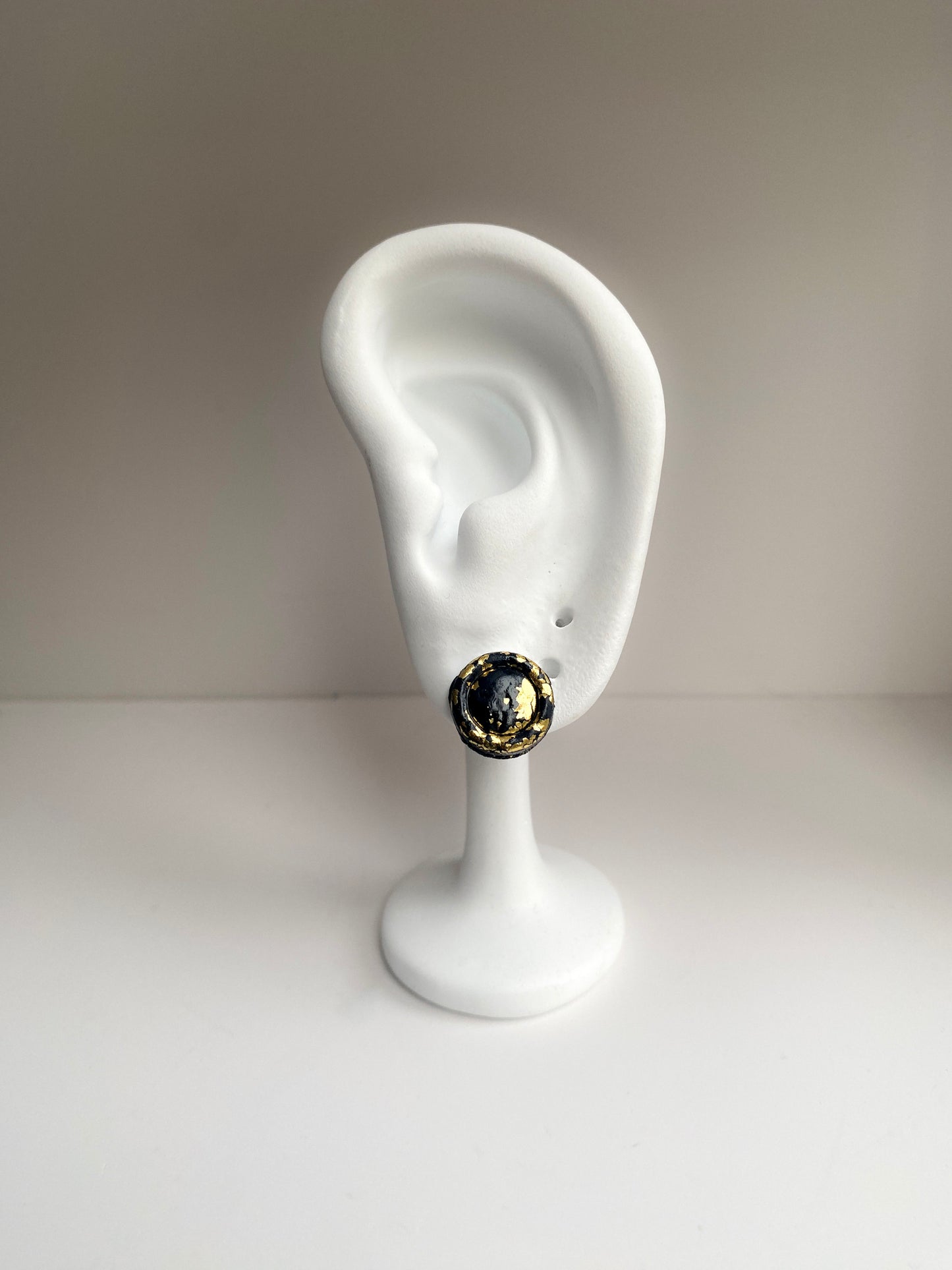 Rankų darbo auskarai ''Auksas''