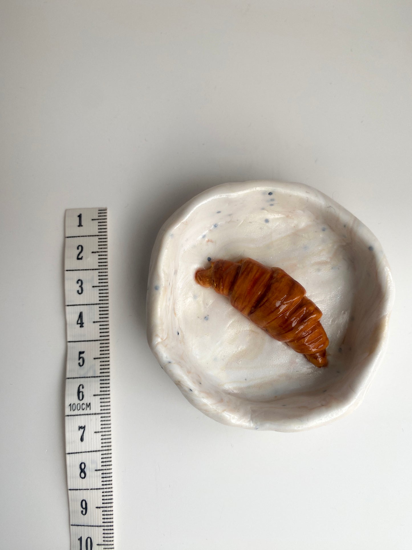 Smulkmenų lėkštutė ''Kruasanas''